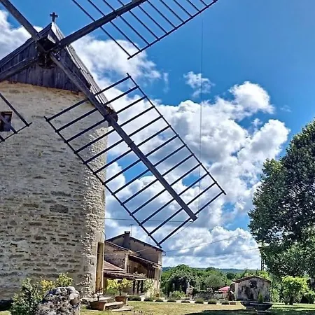 Semesterbostad Moulin A Vent De Brunard